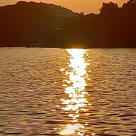 Levanda Supetarska Draga