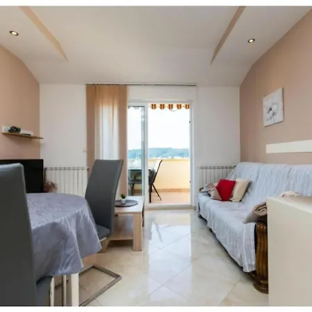 Levanda Apartment